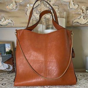 New Directions expandable tote